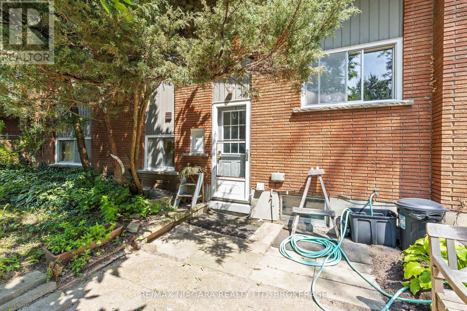 8 Cullen Drive, St. Catharines, Ontario  L2T 3H1 - Photo 29 - X13676938