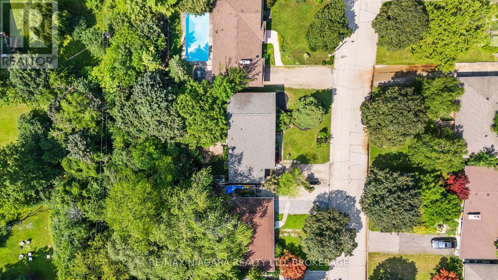 8 Cullen Drive, St. Catharines, Ontario  L2T 3H1 - Photo 40 - X13676938