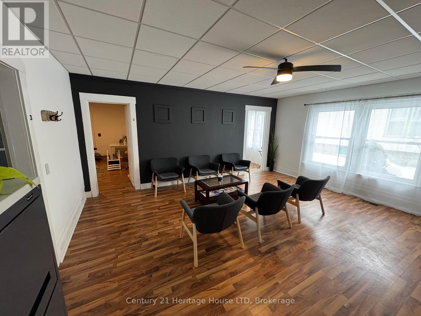 2nd Floor - 355 Ridge Road N, Fort Erie, Ontario  L0S 1N0 - Photo 4 - X13677030