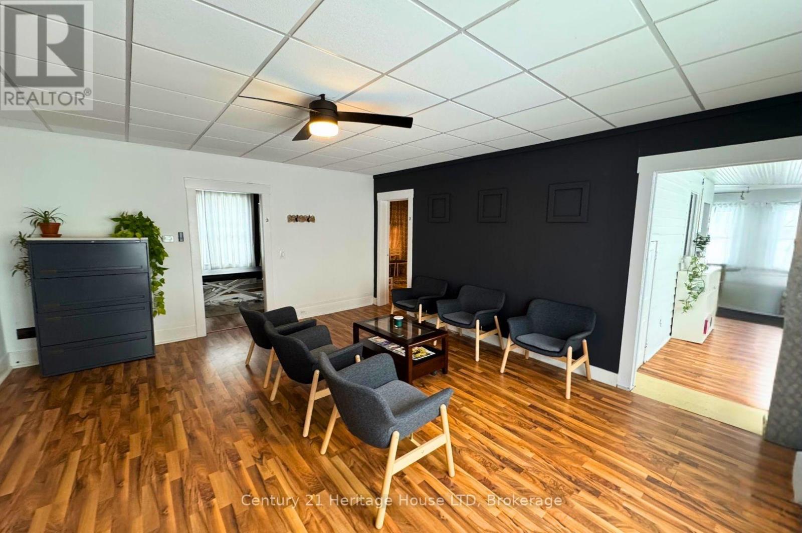 2nd Floor - 355 Ridge Road N, Fort Erie, Ontario  L0S 1N0 - Photo 5 - X13677030