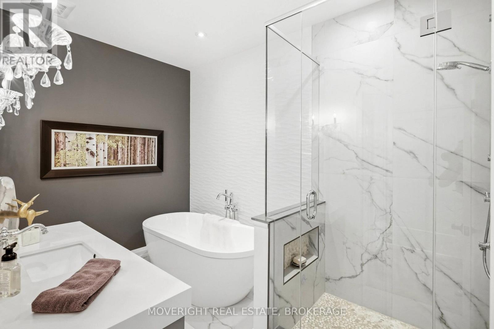 12 Sassafras Row, Fort Erie, Ontario  L0S 1N0 - Photo 20 - X13677810
