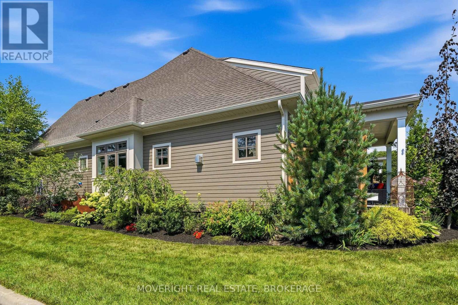 12 Sassafras Row, Fort Erie, Ontario  L0S 1N0 - Photo 28 - X13677810