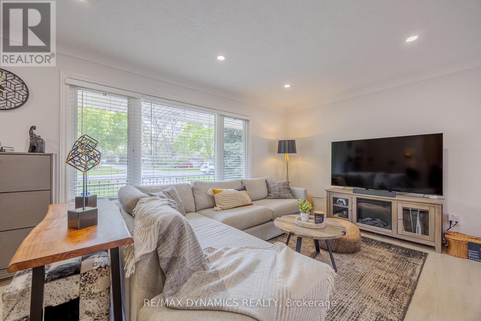 87 Rochelle Drive, St. Catharines, Ontario  L2M 6Y7 - Photo 7 - X13678274