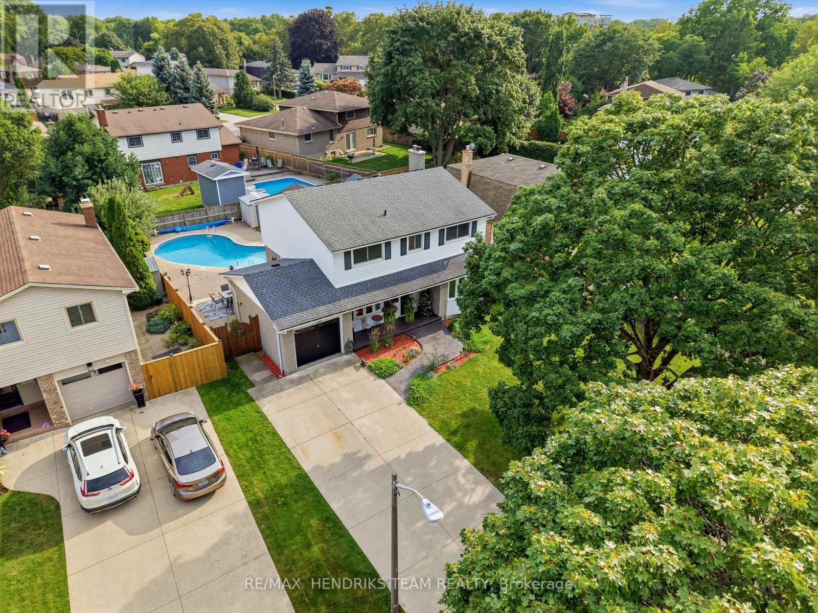 4 Royal Orchard Crescent, St. Catharines, Ontario  L2N 4E9 - Photo 36 - X13678726