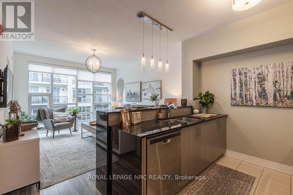 412 - 10 CONCORD PLACE, Grimsby, Ontario