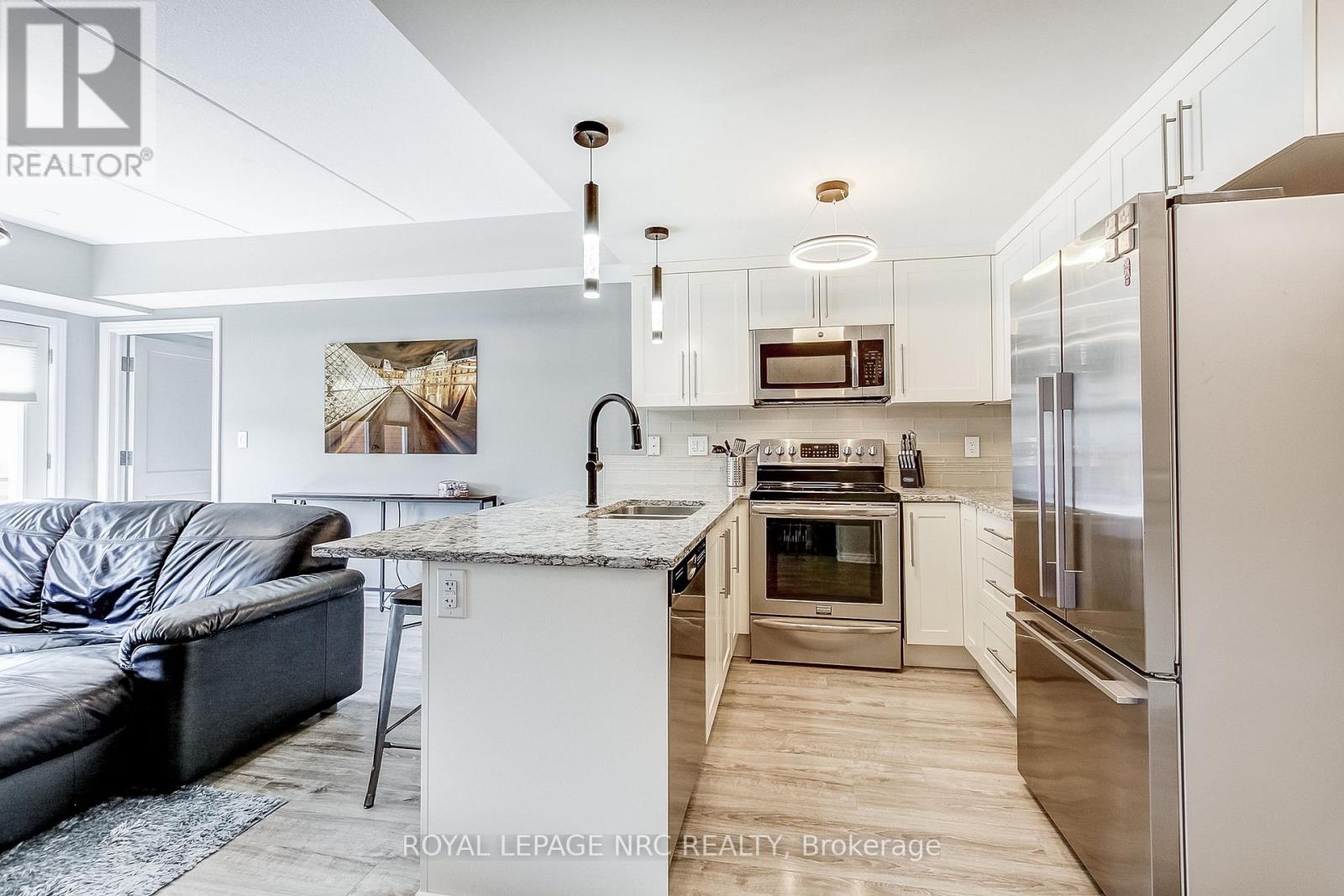 211 - 678 Line 2 Road, Niagara-On-The-Lake, Ontario  L0S 1T0 - Photo 13 - X13680426