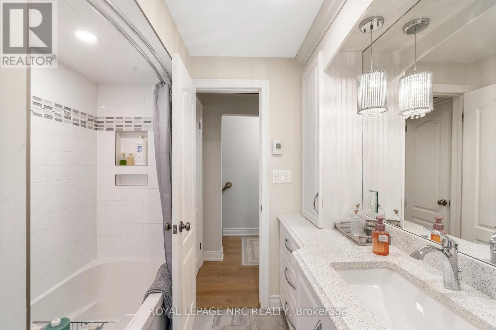 17 Joanna Drive, St. Catharines, Ontario  L2N 1V1 - Photo 17 - X13680826
