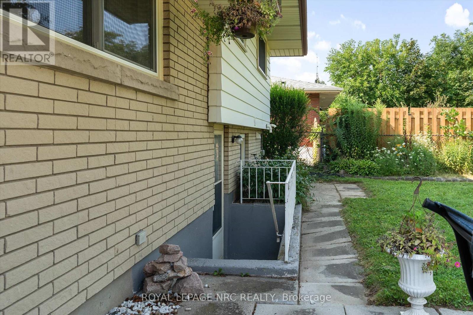 17 Joanna Drive, St. Catharines, Ontario  L2N 1V1 - Photo 30 - X13680826