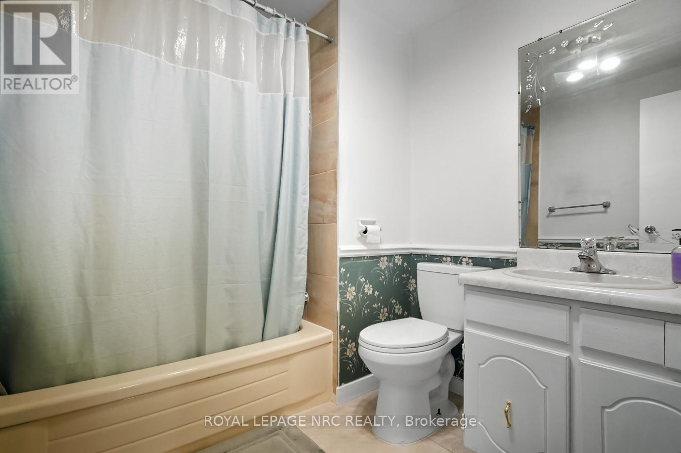14 - 64 Forster Street, St. Catharines, Ontario  L2N 6T5 - Photo 24 - X13681166