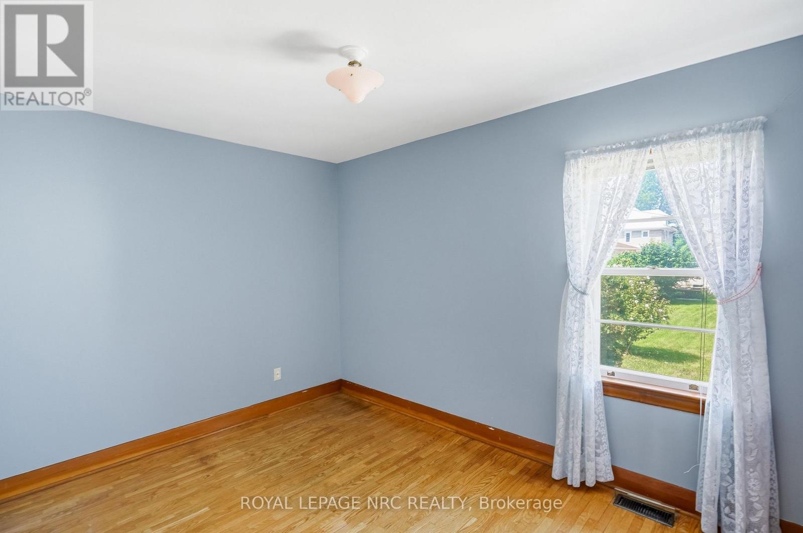 67 Wallace Avenue, Port Colborne, Ontario  L3K 3X5 - Photo 15 - X13681498