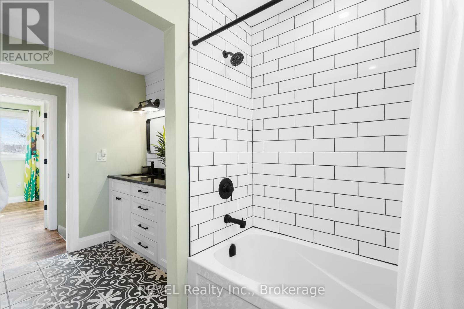 21 Lena Crescent, Port Colborne, Ontario  L3K 5X3 - Photo 18 - X13681608