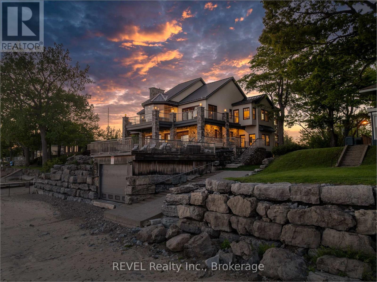 3067 Thunder Bay Road, Fort Erie, Ontario  L0S 1N0 - Photo 2 - X13681612