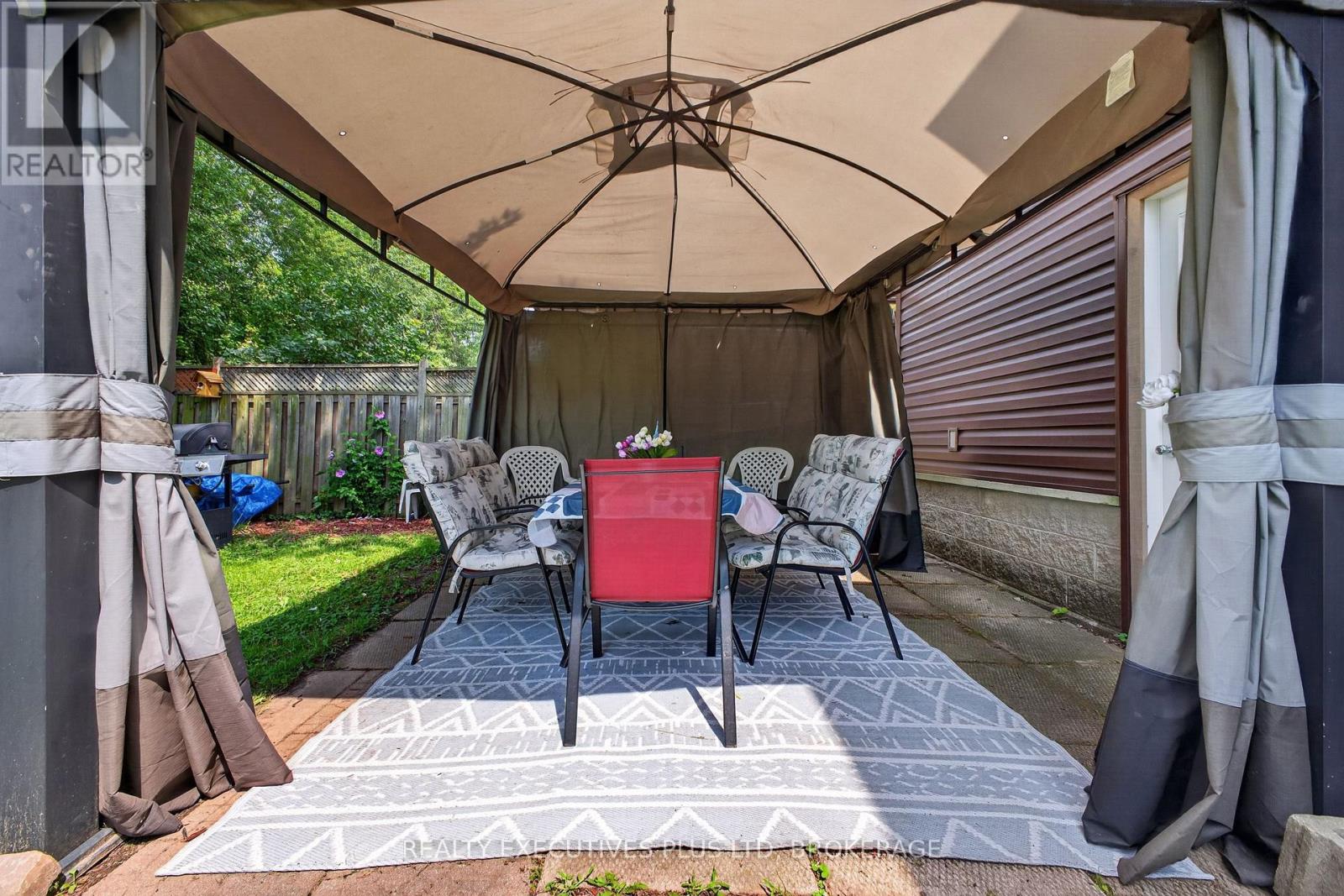 6245 Pitton Road, Niagara Falls, Ontario  L2H 1S2 - Photo 11 - X13681782