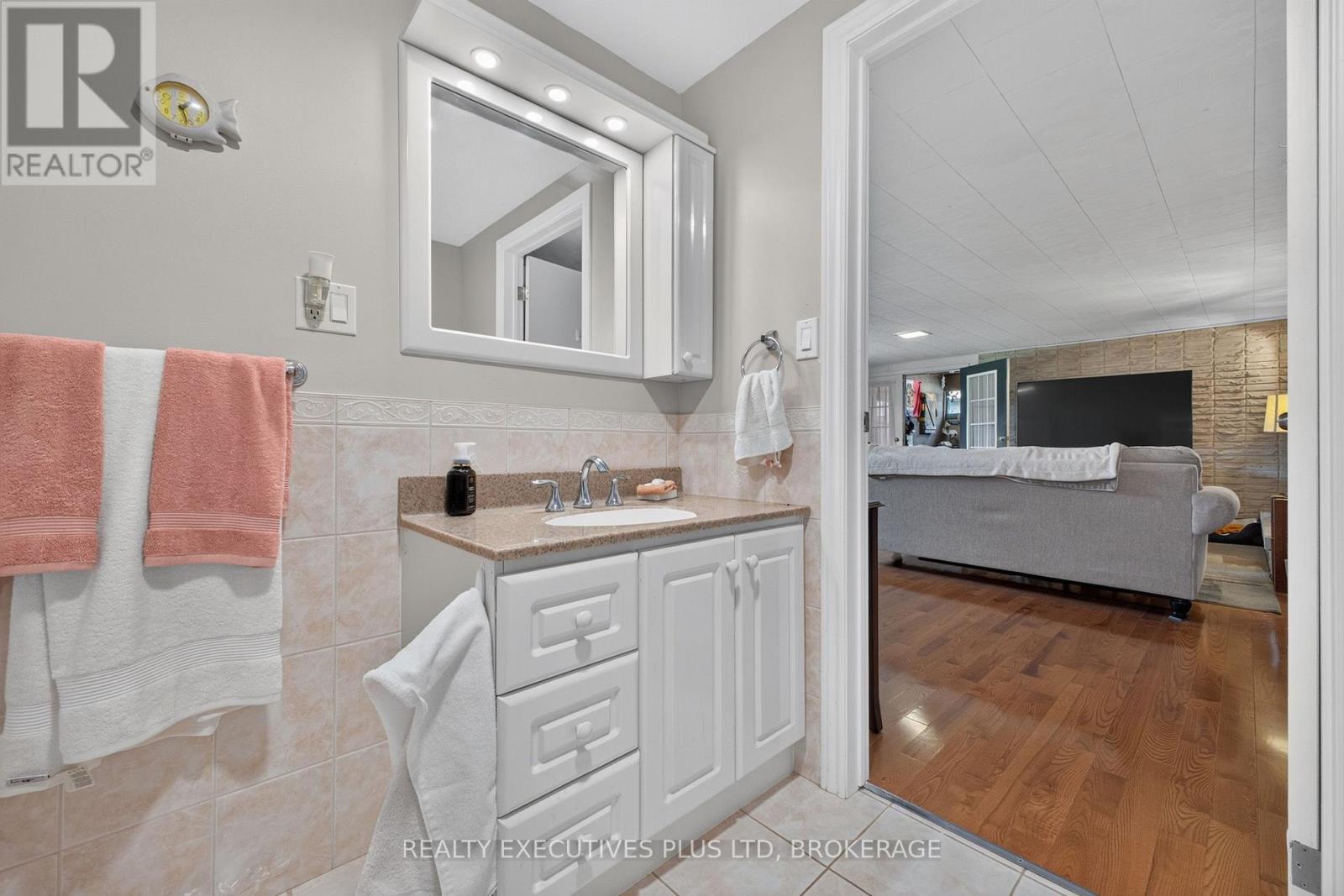 6245 Pitton Road, Niagara Falls, Ontario  L2H 1S2 - Photo 31 - X13681782