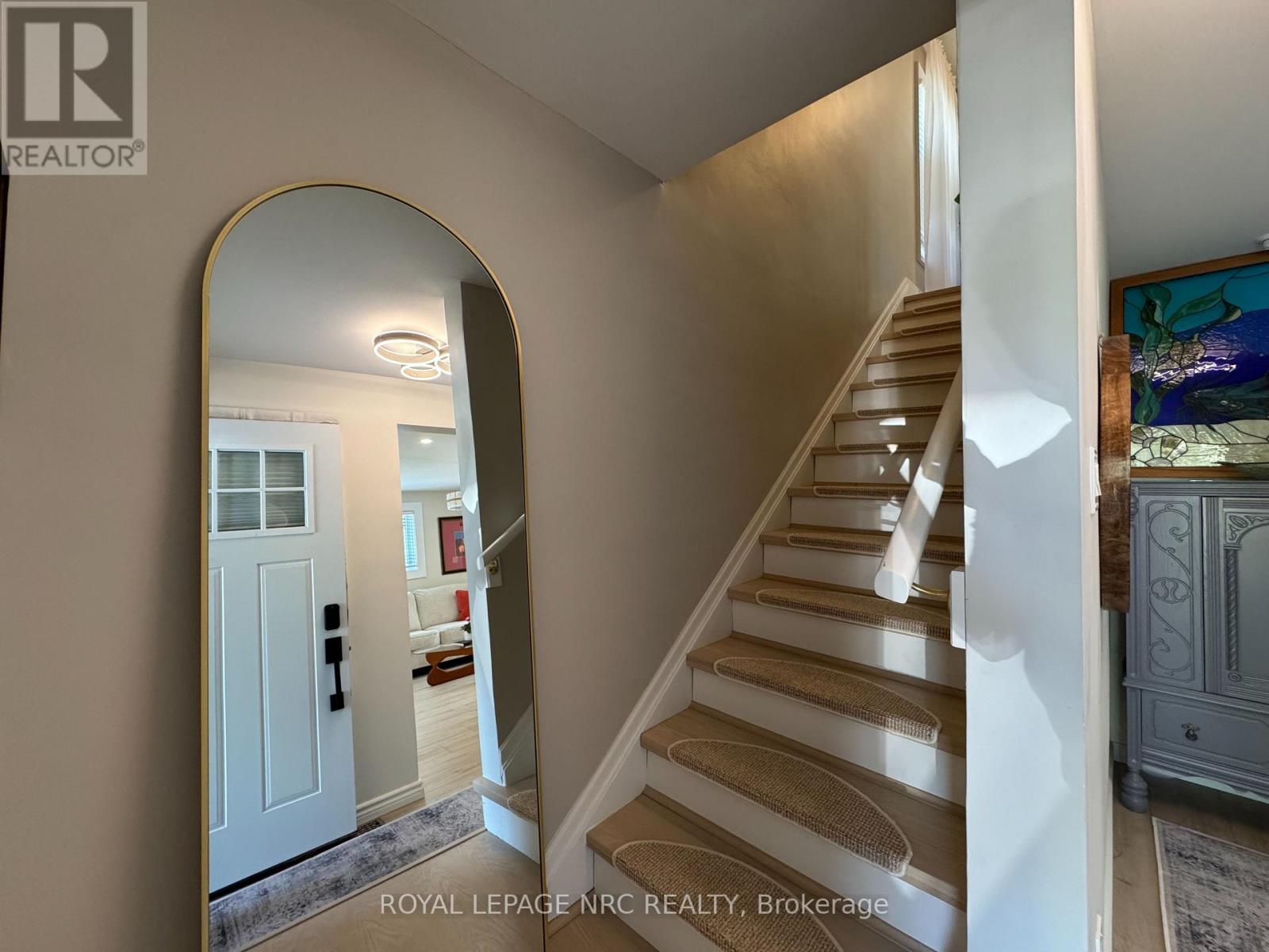 5 Victoria Street, St. Catharines, Ontario  L2S 2K8 - Photo 18 - X13682046
