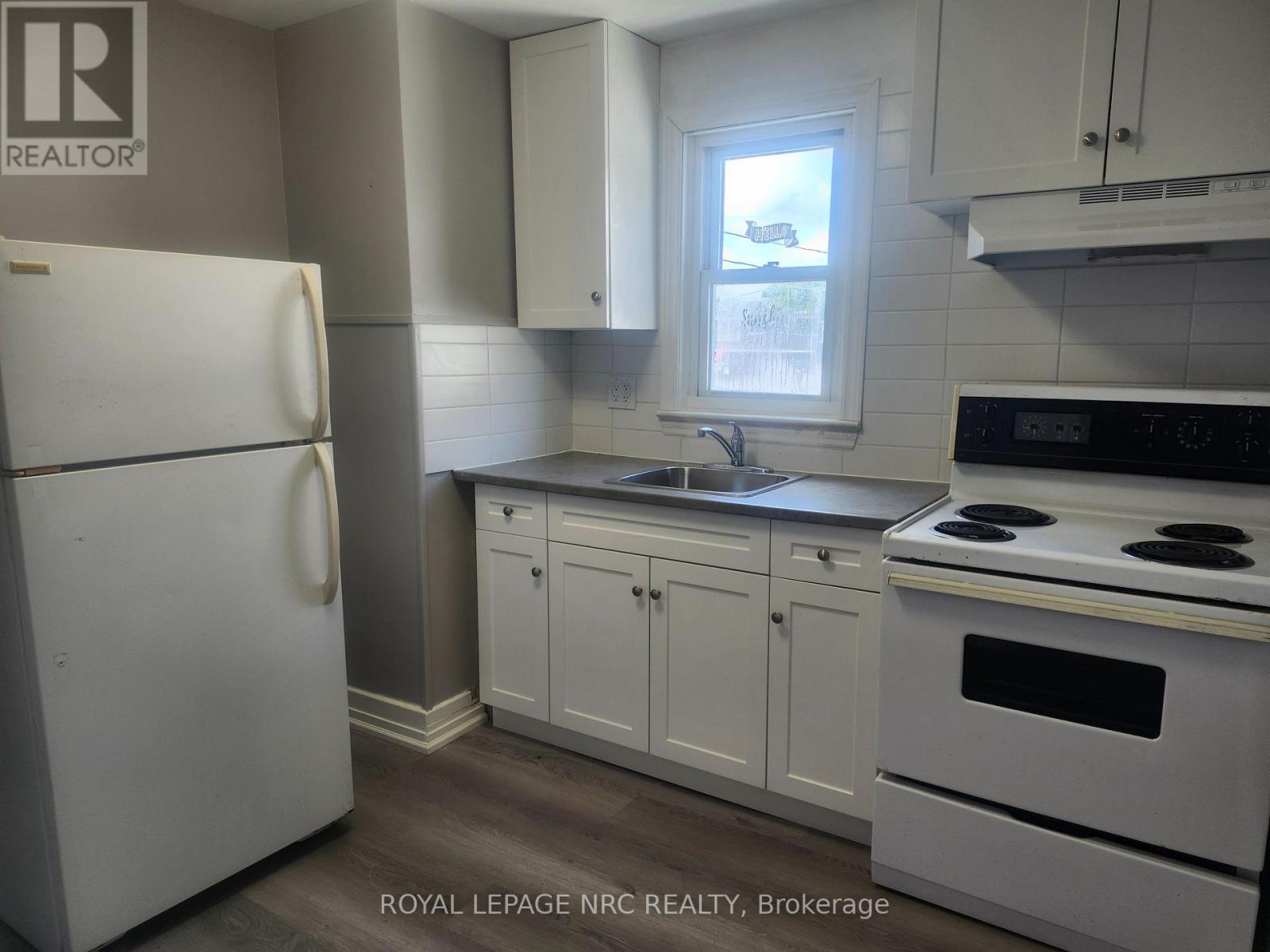 1 - 476 East Main Street, Welland, Ontario  L3B 3X6 - Photo 4 - X13682120