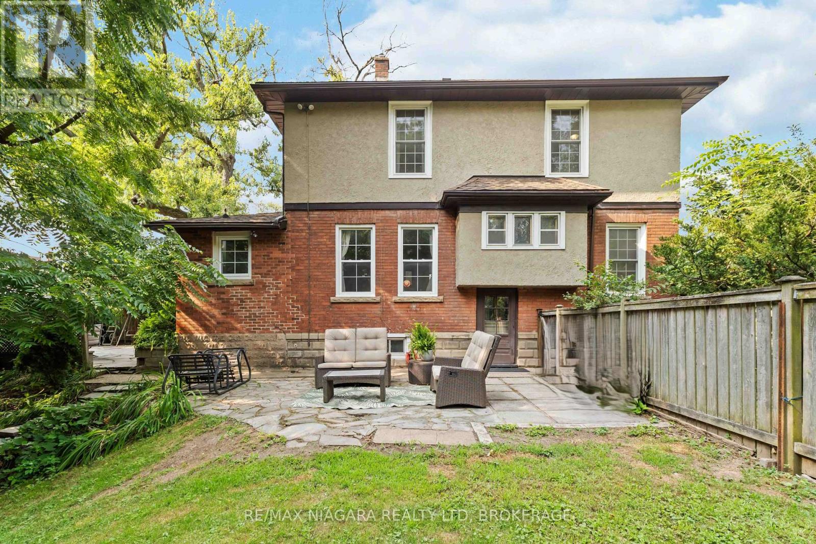 6275 Pine Grove Avenue, Niagara Falls, Ontario  L2G 4J4 - Photo 3 - X13682572