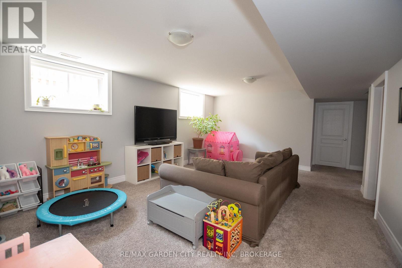 4073 Village Creek Drive, Fort Erie, Ontario  L0S 1S0 - Photo 30 - X13682680