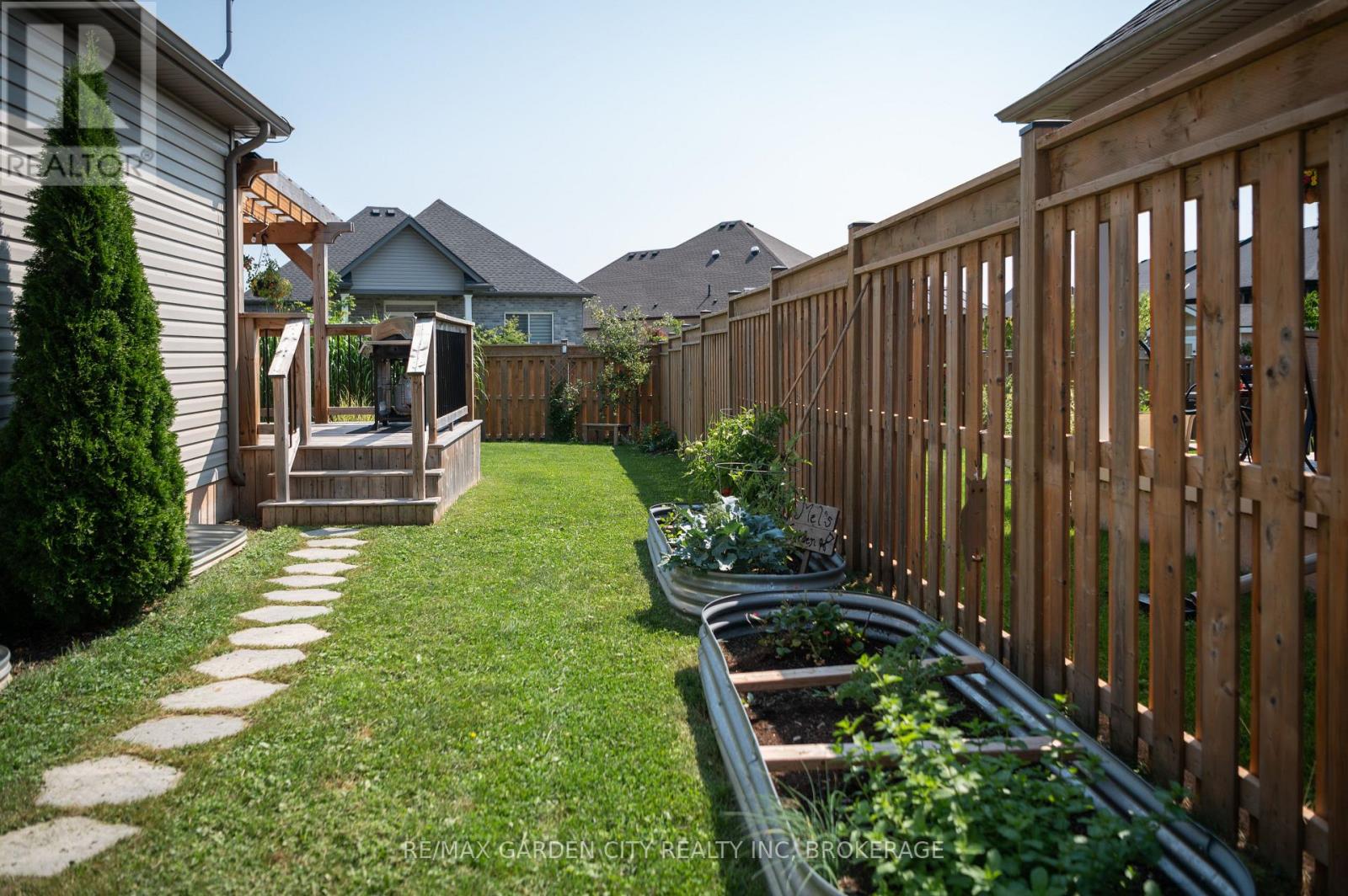 4073 Village Creek Drive, Fort Erie, Ontario  L0S 1S0 - Photo 41 - X13682680