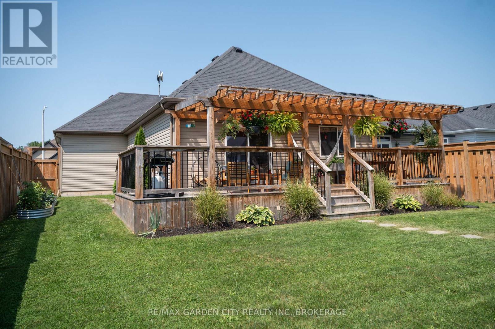 4073 Village Creek Drive, Fort Erie, Ontario  L0S 1S0 - Photo 43 - X13682680