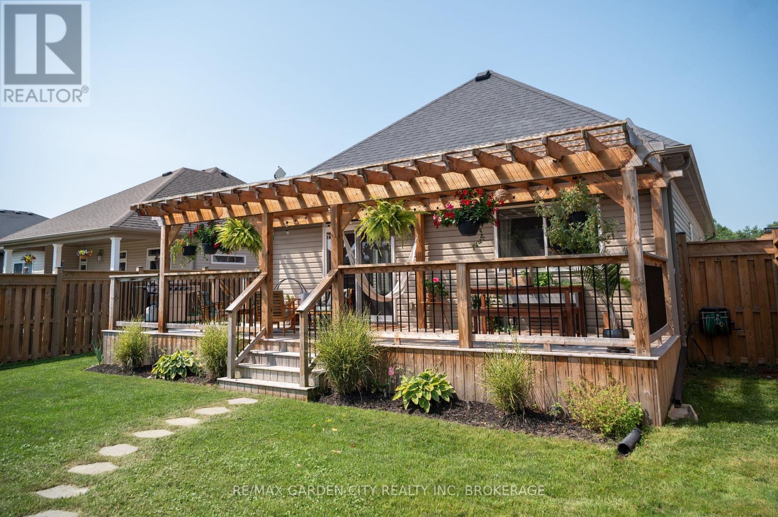 4073 Village Creek Drive, Fort Erie, Ontario  L0S 1S0 - Photo 45 - X13682680