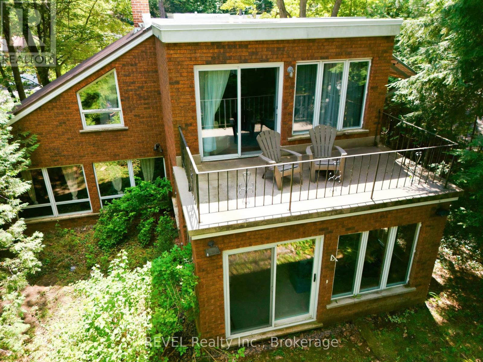 370 Segwun Boulevard, Gravenhurst, Ontario  P1P 1C5 - Photo 36 - X13682766