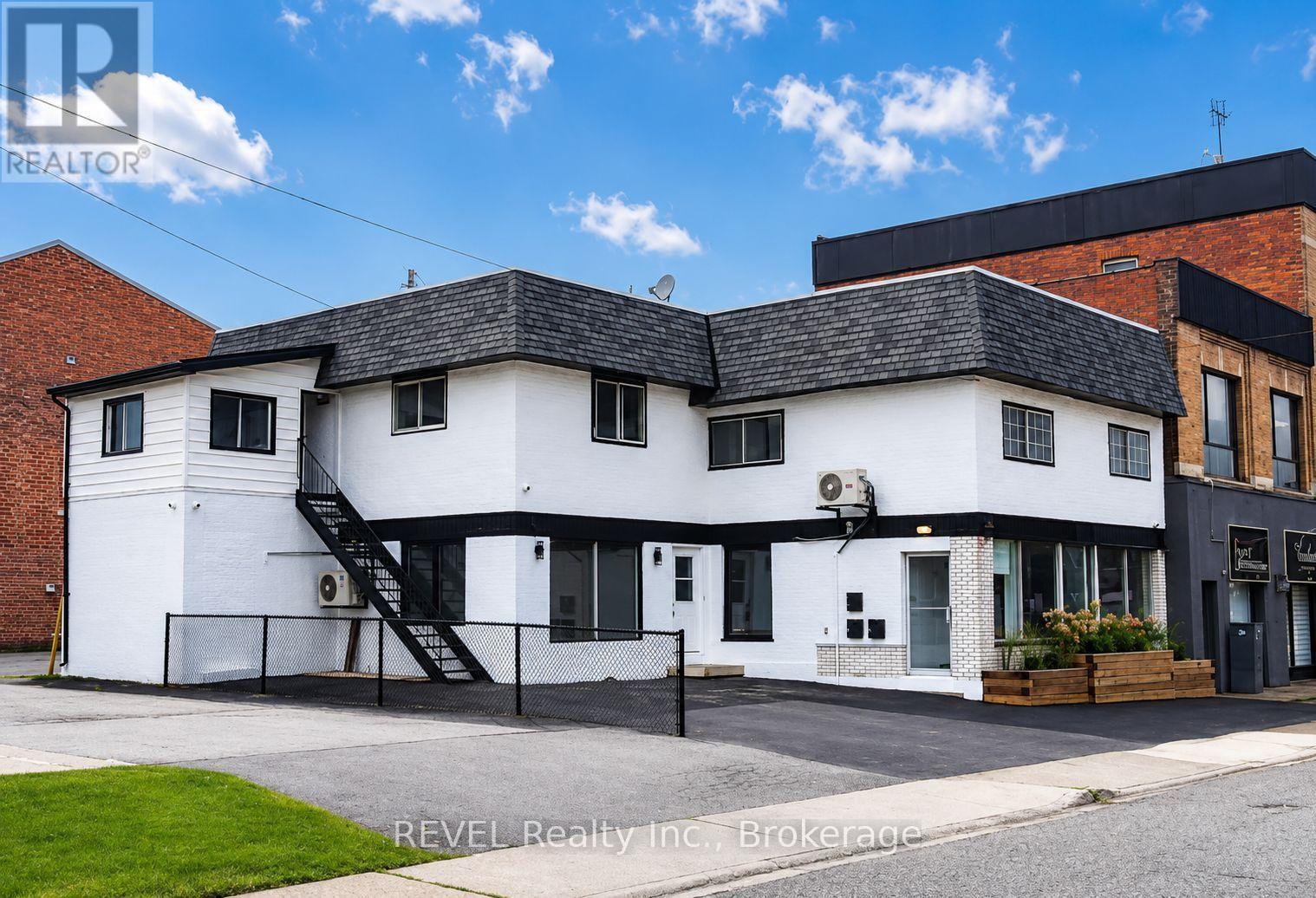 4691 ONTARIO AVENUE, Niagara Falls, Ontario