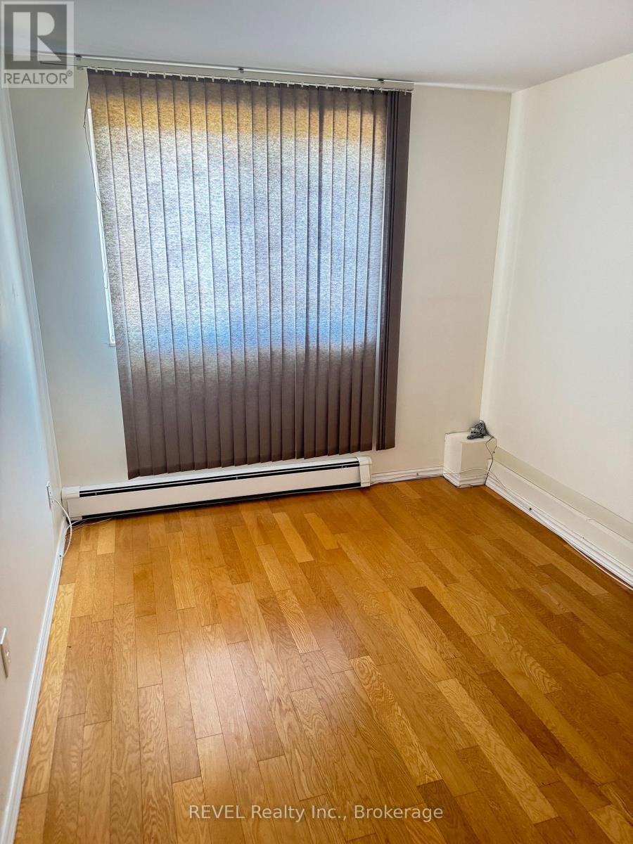 401 - 3955 Portage Road, Niagara Falls, Ontario  L2J 3W2 - Photo 15 - X13683194