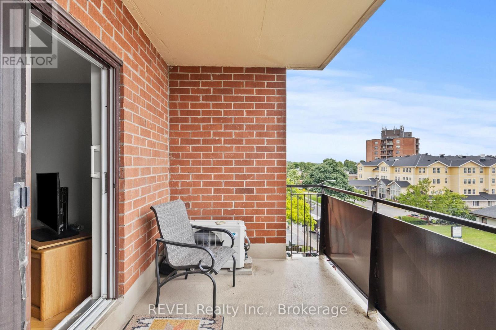401 - 3955 Portage Road, Niagara Falls, Ontario  L2J 3W2 - Photo 21 - X13683194