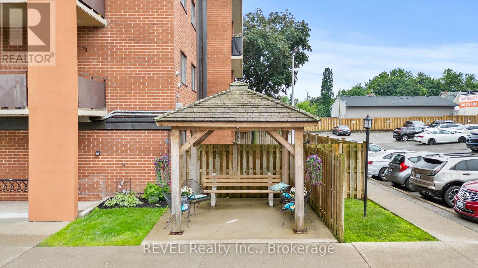401 - 3955 Portage Road, Niagara Falls, Ontario  L2J 3W2 - Photo 25 - X13683194