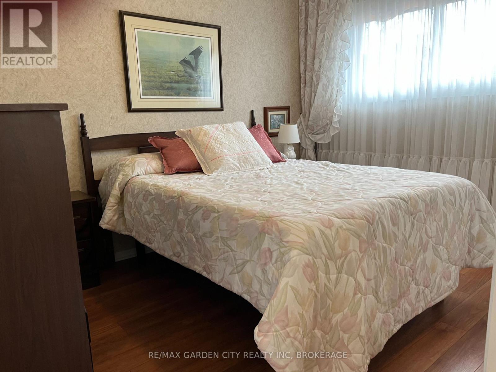 205 Rykert Street, St. Catharines, Ontario  L2S 2B5 - Photo 8 - X13683456