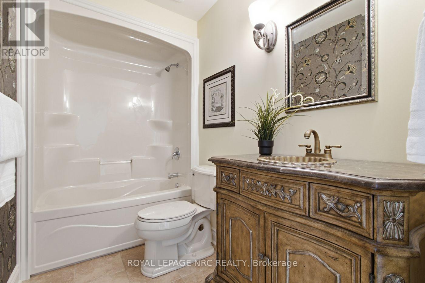 79 Cherry Ridge Boulevard, Pelham, Ontario  L0S 1C0 - Photo 34 - X13683492