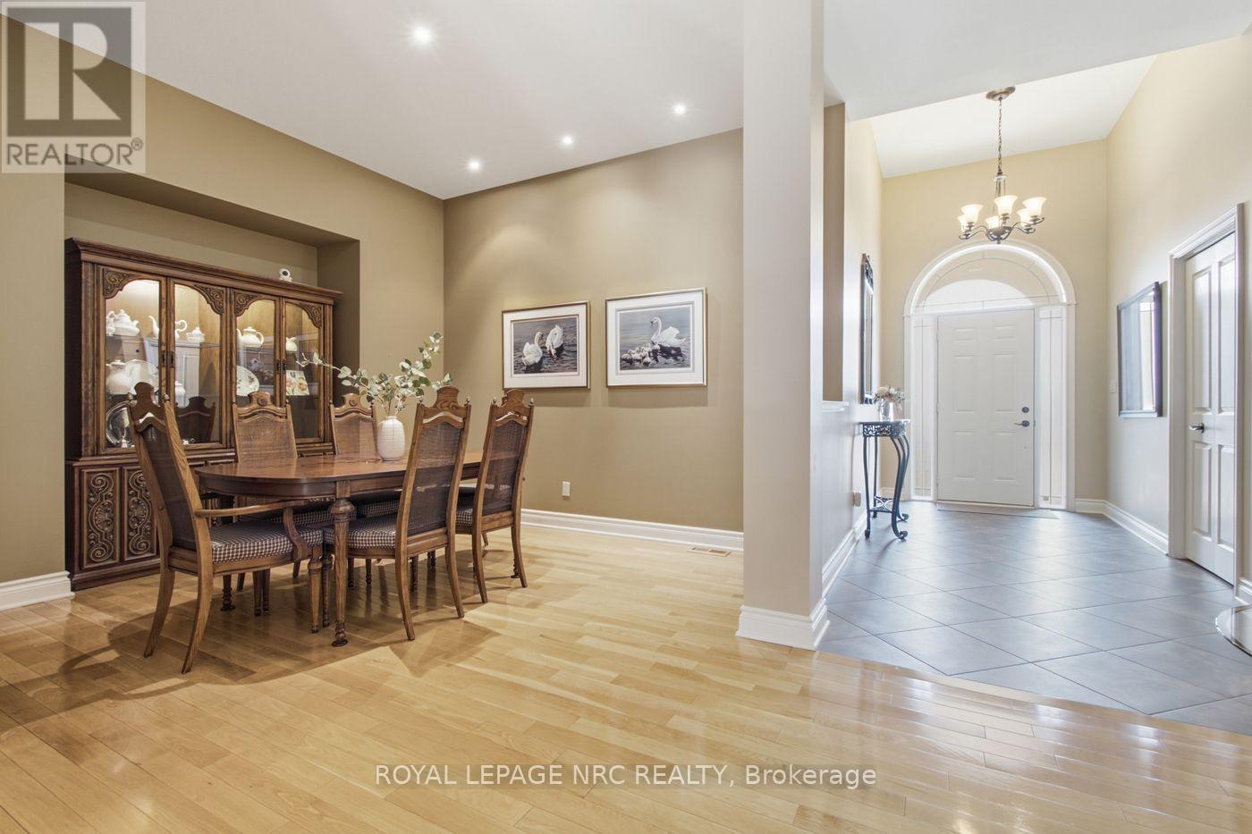79 Cherry Ridge Boulevard, Pelham, Ontario  L0S 1C0 - Photo 6 - X13683492