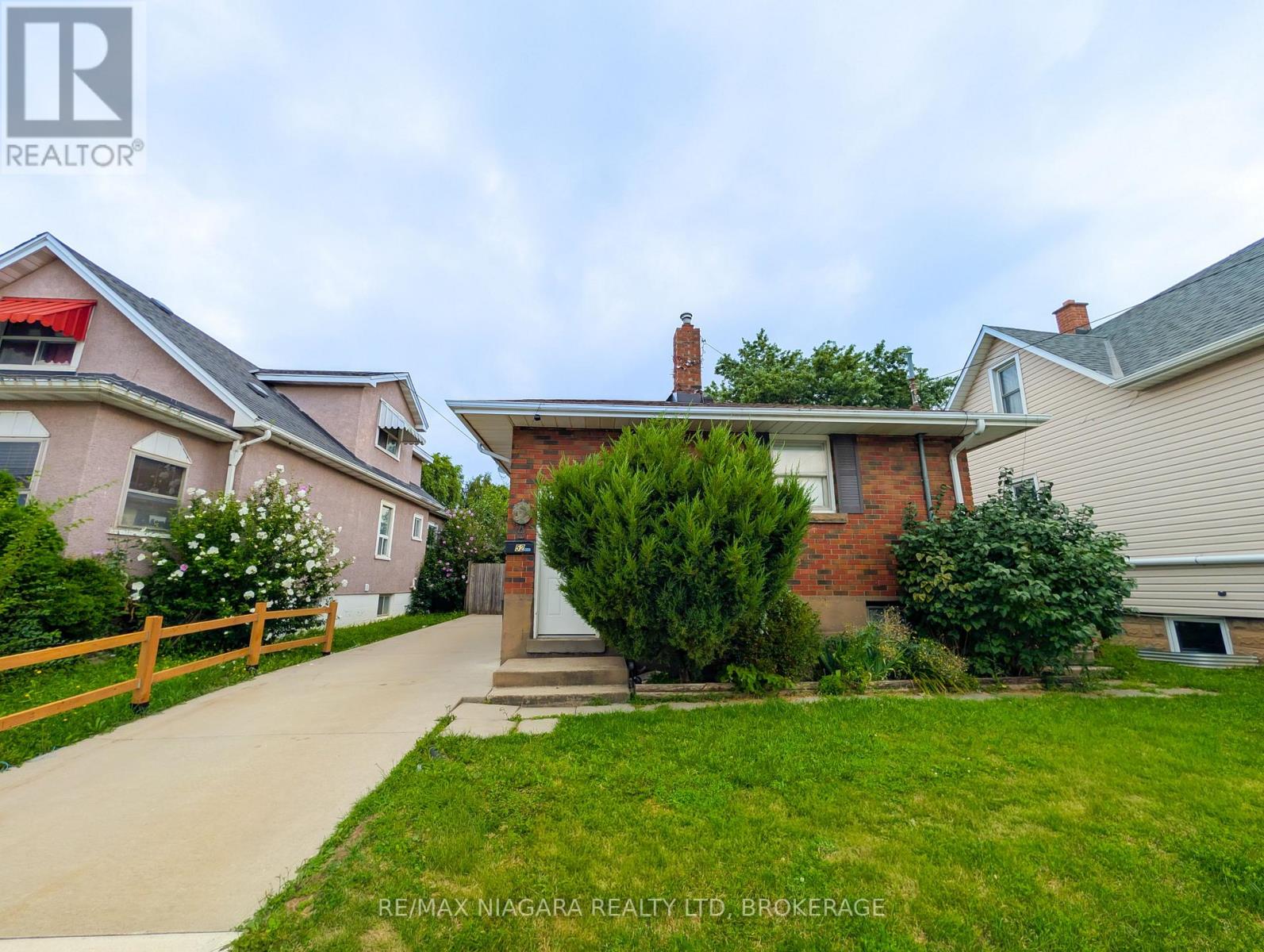 52 Fifth Street, Welland, Ontario  L3B 4Z5 - Photo 2 - X13683822