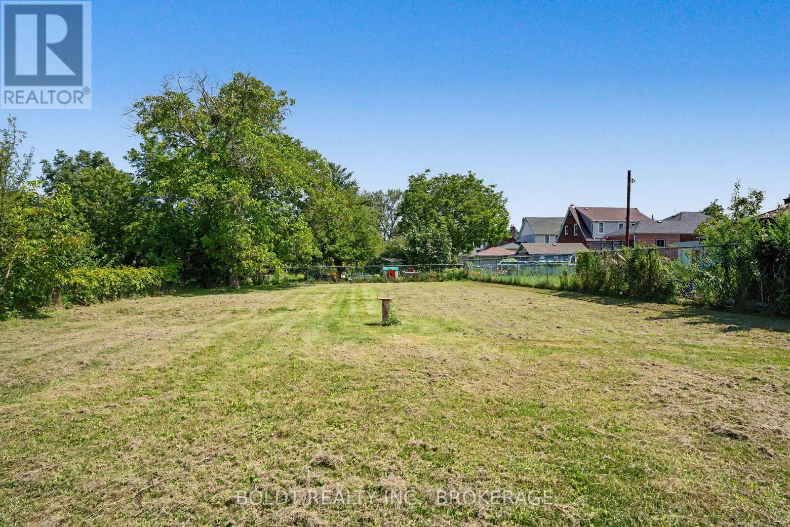 5568 Drummond Road, Niagara Falls, Ontario  L2G 4L3 - Photo 26 - X13683874