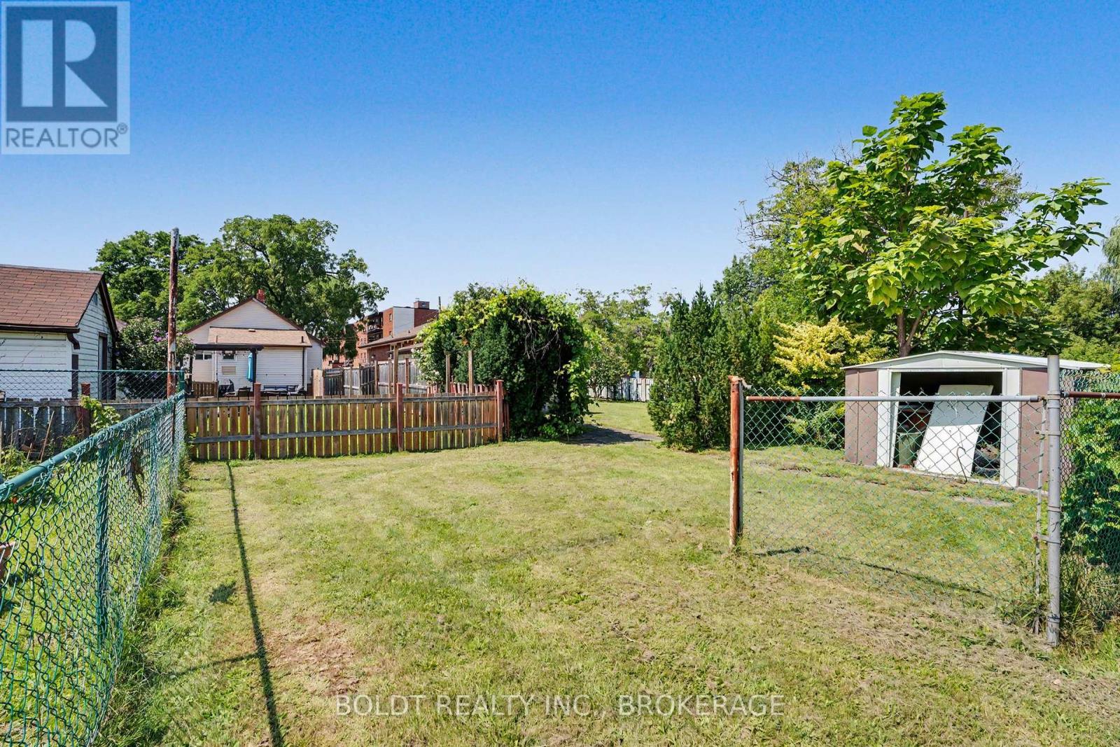 5568 Drummond Road, Niagara Falls, Ontario  L2G 4L3 - Photo 28 - X13683874