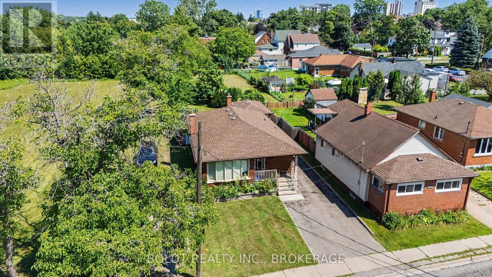 5568 Drummond Road, Niagara Falls, Ontario  L2G 4L3 - Photo 33 - X13683874