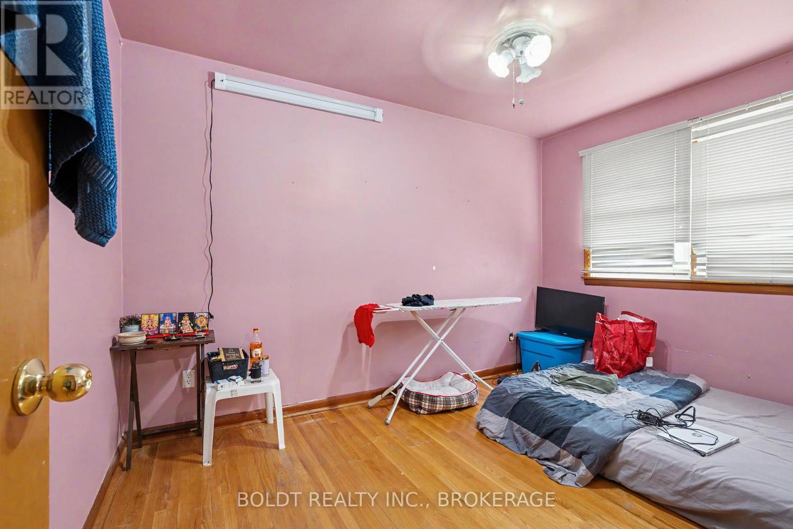 5568 Drummond Road, Niagara Falls, Ontario  L2G 4L3 - Photo 8 - X13683874