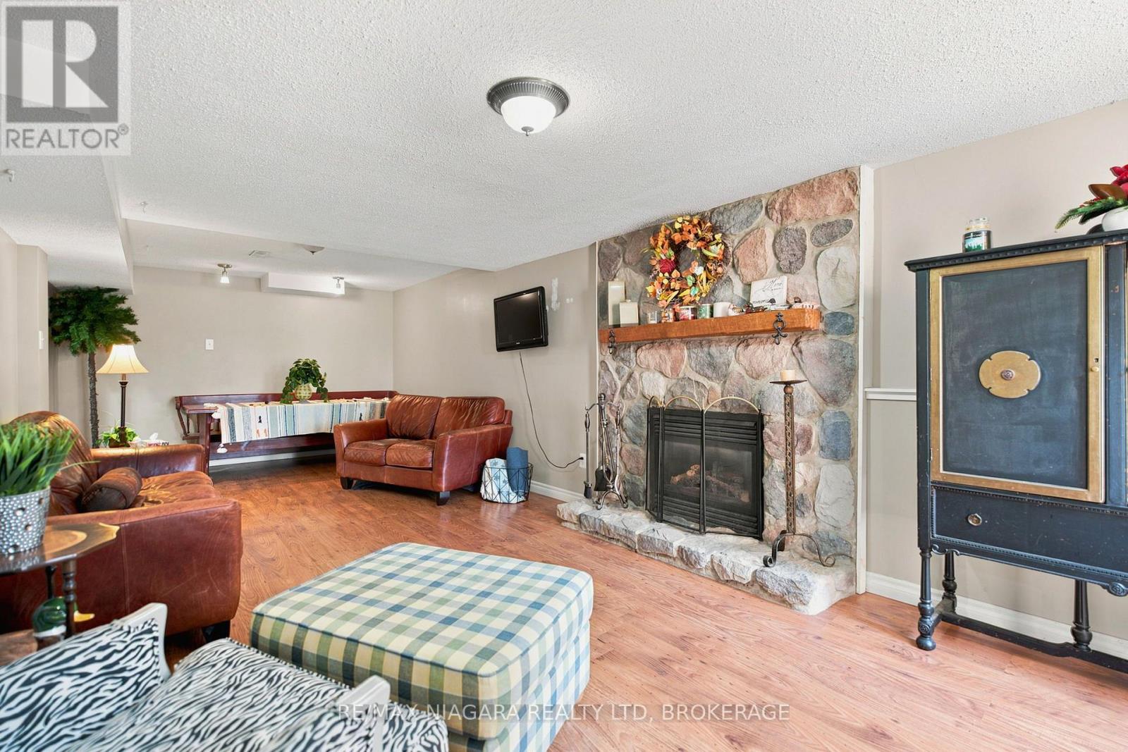50 Barbican Trail, St. Catharines, Ontario  L2T 4A3 - Photo 28 - X13684218