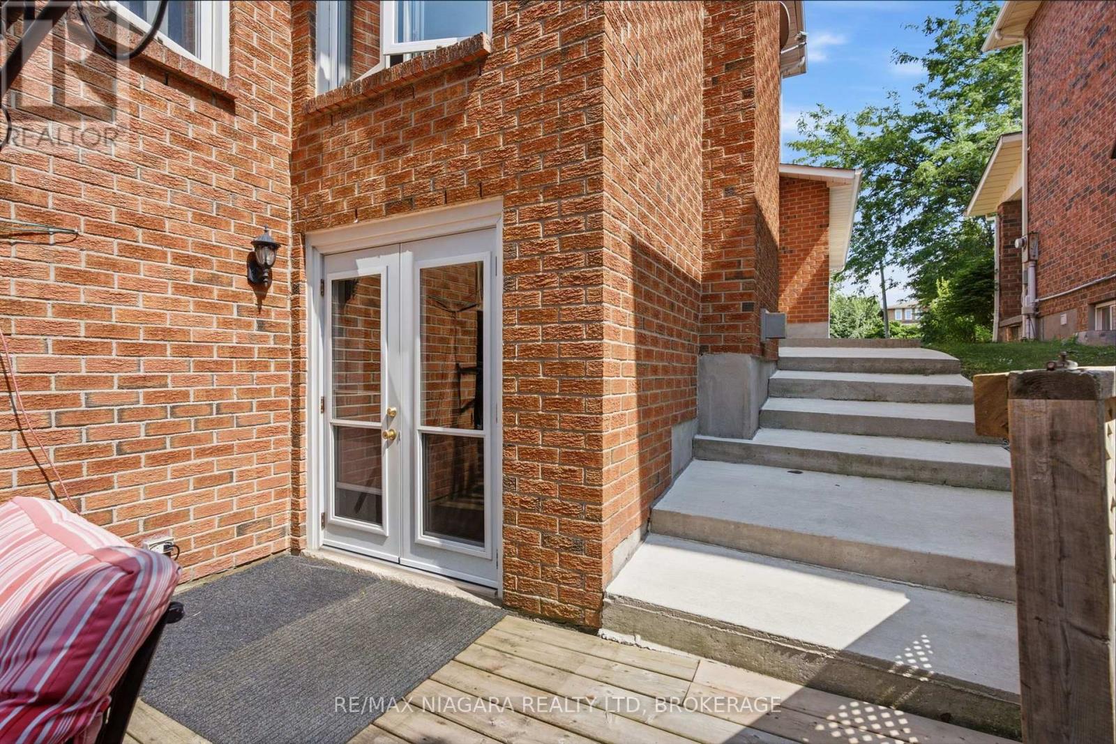 50 Barbican Trail, St. Catharines, Ontario  L2T 4A3 - Photo 33 - X13684218