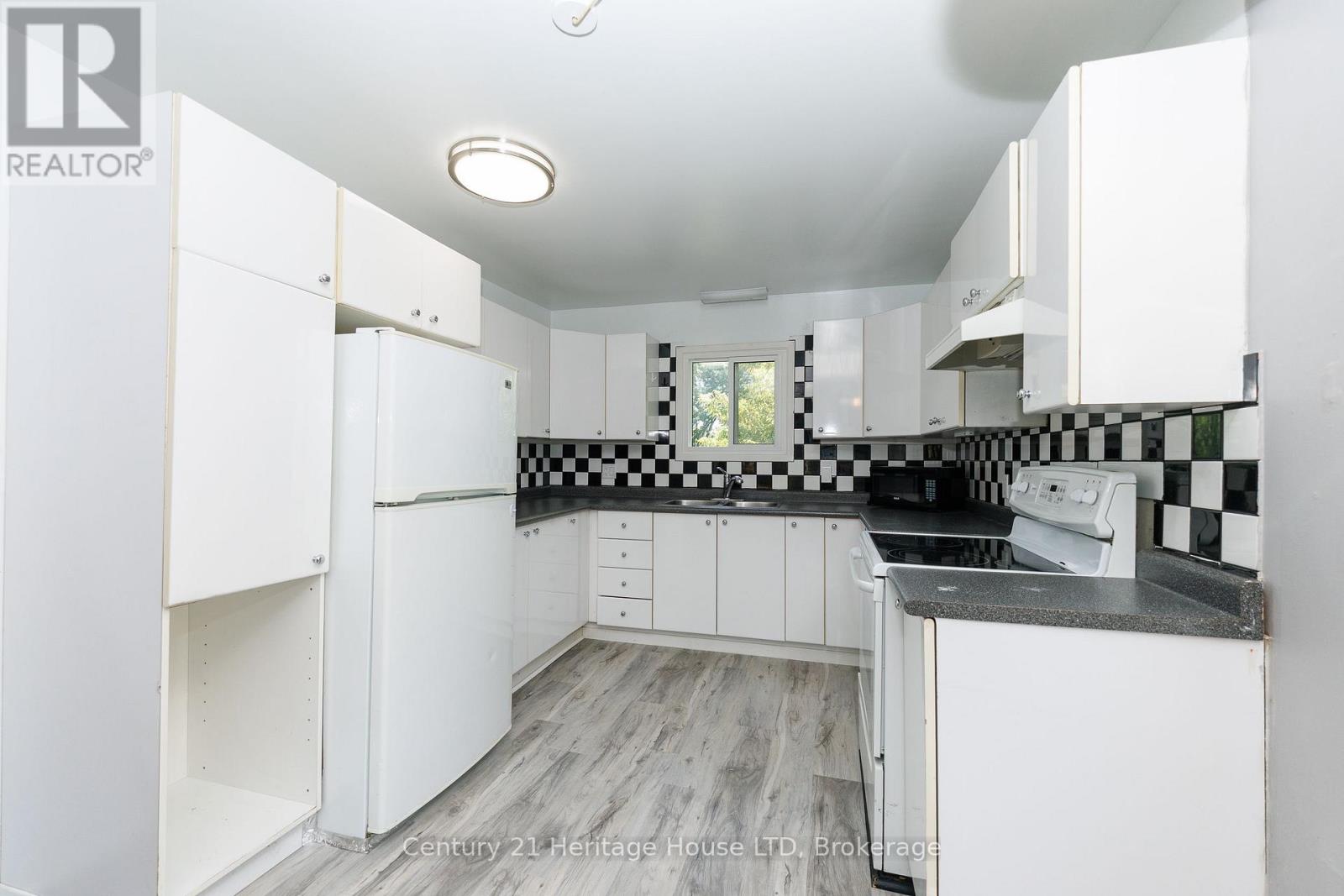 164 Lake Street, St. Catharines, Ontario  L2R 5Y7 - Photo 7 - X13685044