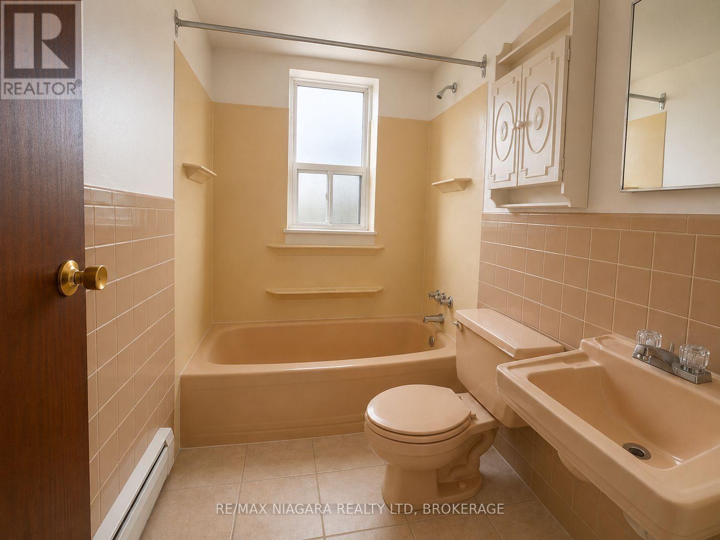 309 - 99 Church Street, St. Catharines, Ontario  L2R 3E1 - Photo 9 - X13685388
