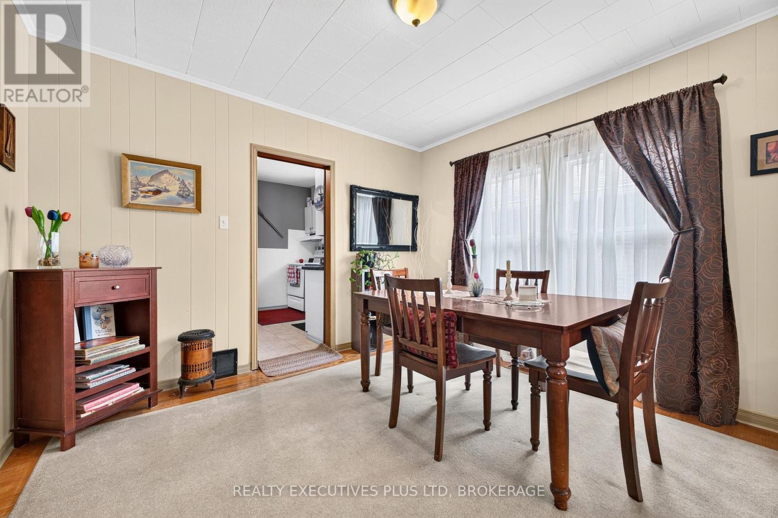 5179 Huron Street, Niagara Falls, Ontario  L2E 2K2 - Photo 10 - X13685976