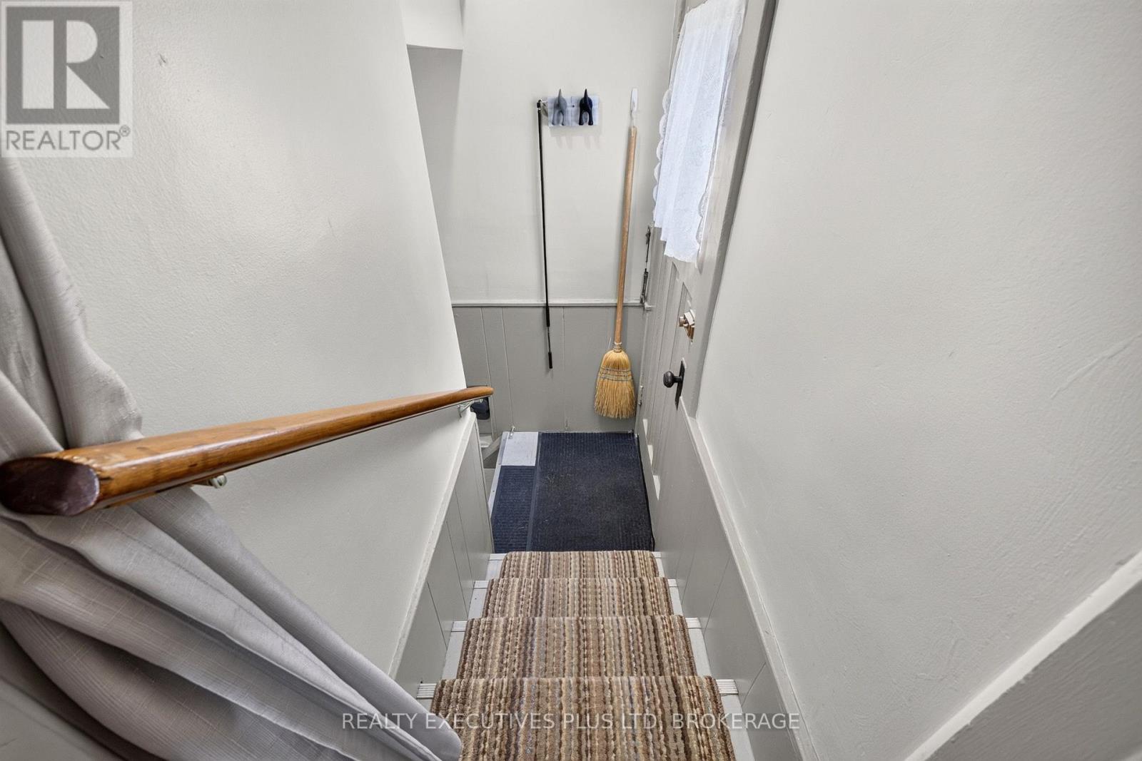 5179 Huron Street, Niagara Falls, Ontario  L2E 2K2 - Photo 25 - X13685976