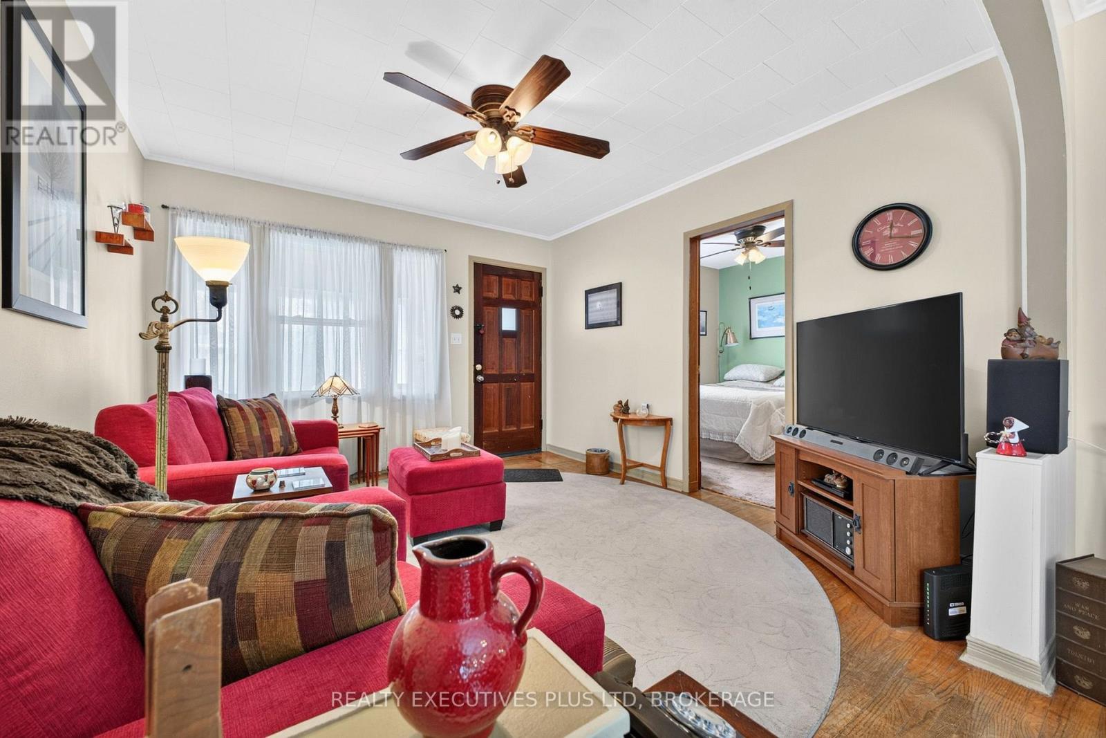 5179 Huron Street, Niagara Falls, Ontario  L2E 2K2 - Photo 7 - X13685976