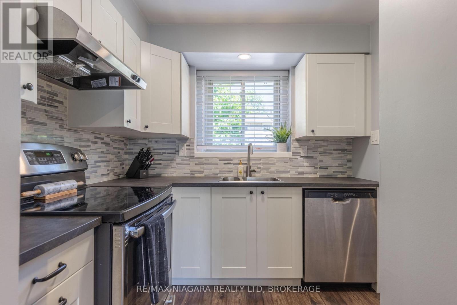 67 - 25 Linfield Drive, St. Catharines, Ontario  L2N 5T7 - Photo 5 - X13687380