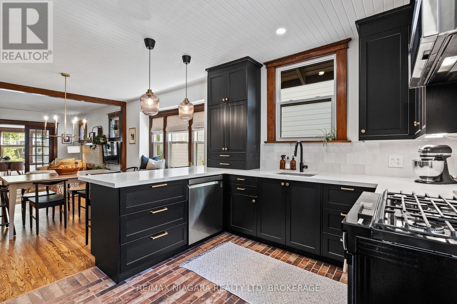 66 Highland Avenue, St. Catharines, Ontario  L2R 4J1 - Photo 13 - X13687530