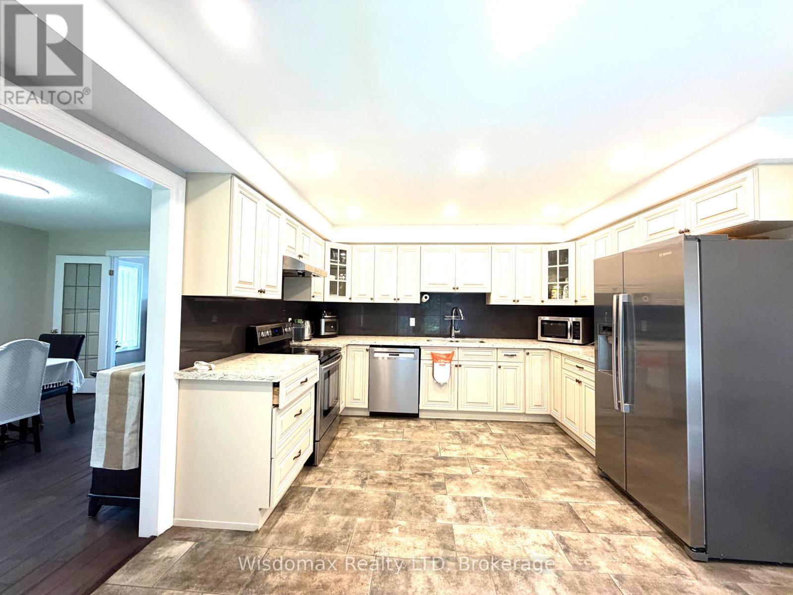 12 Sundrop Court, Hamilton, Ontario  L9K 1G5 - Photo 12 - X13687580