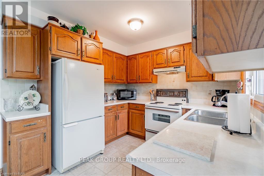 7180 Freeman Street, Niagara Falls, Ontario  L2E 5V7 - Photo 9 - X13687900