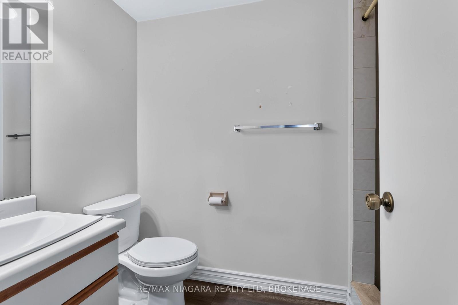 7725 Swan Street, Niagara Falls, Ontario  L2H 2P7 - Photo 18 - X13687946